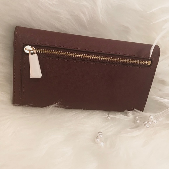 🌺 NEW MICHAEL KORS MK LARGE MERLOT TRIFOLD WALLET - Picture 3 of 6